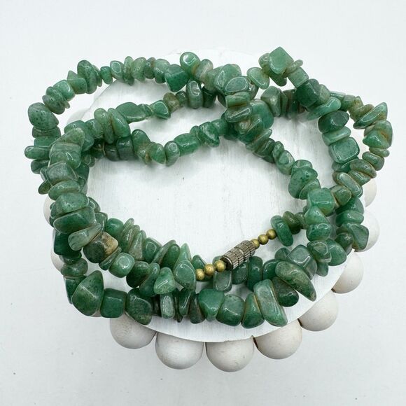 Vintage Aventurine Stone Chip Long Beaded Necklace Barrel Clasp 28” - Picture 1 of 9